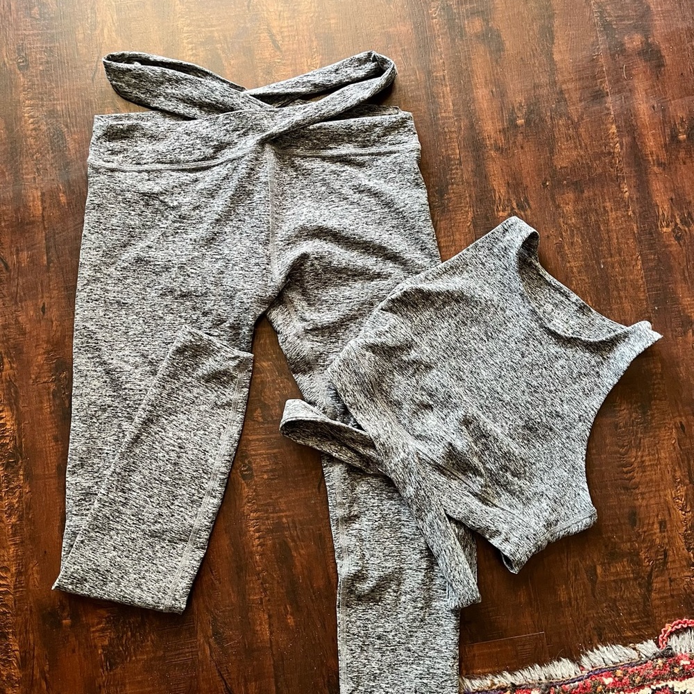 Soft Beyond Yoga matching workout set